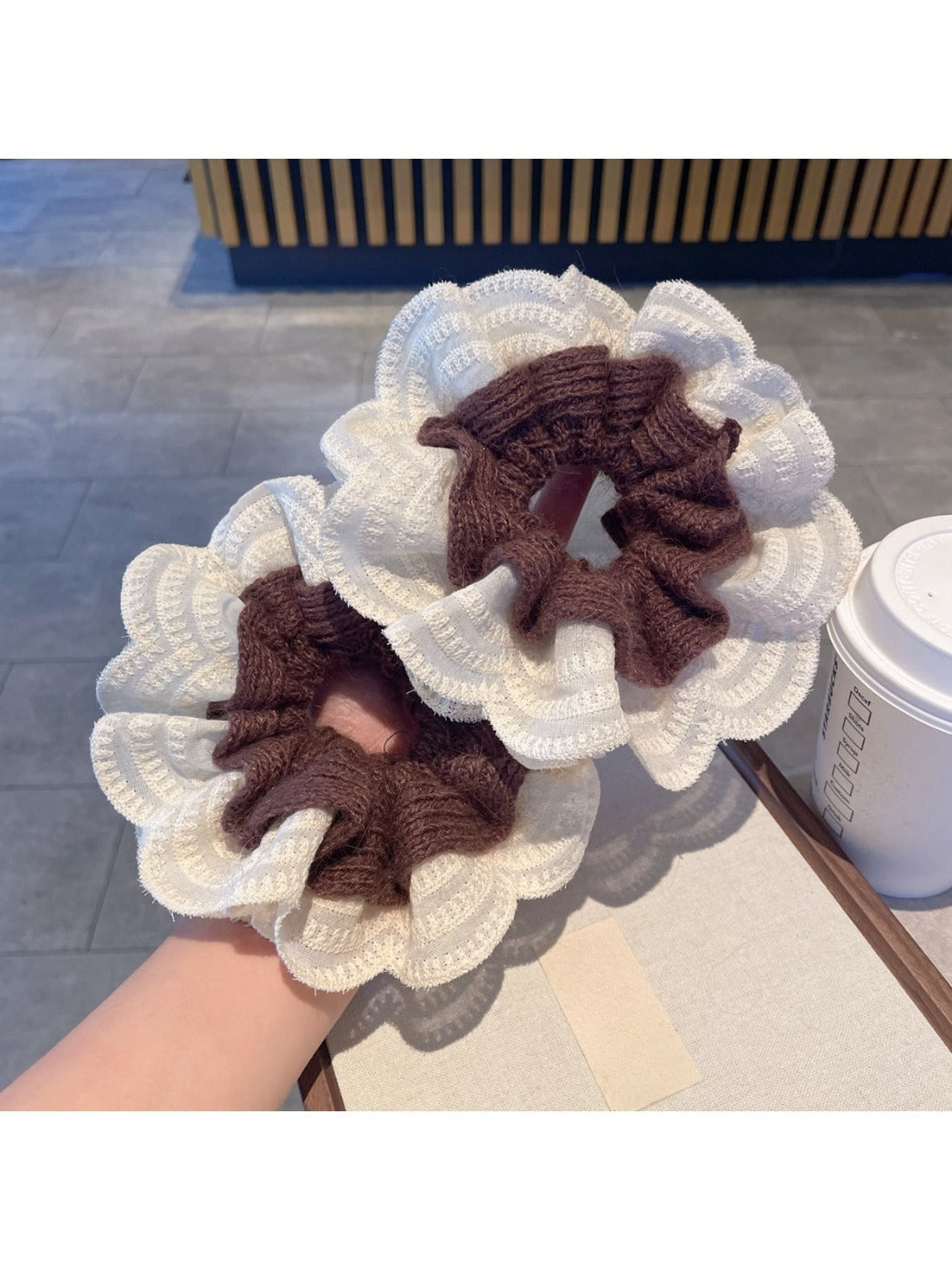 Gifty - Lace Trimmed Ruffle Scrunchie