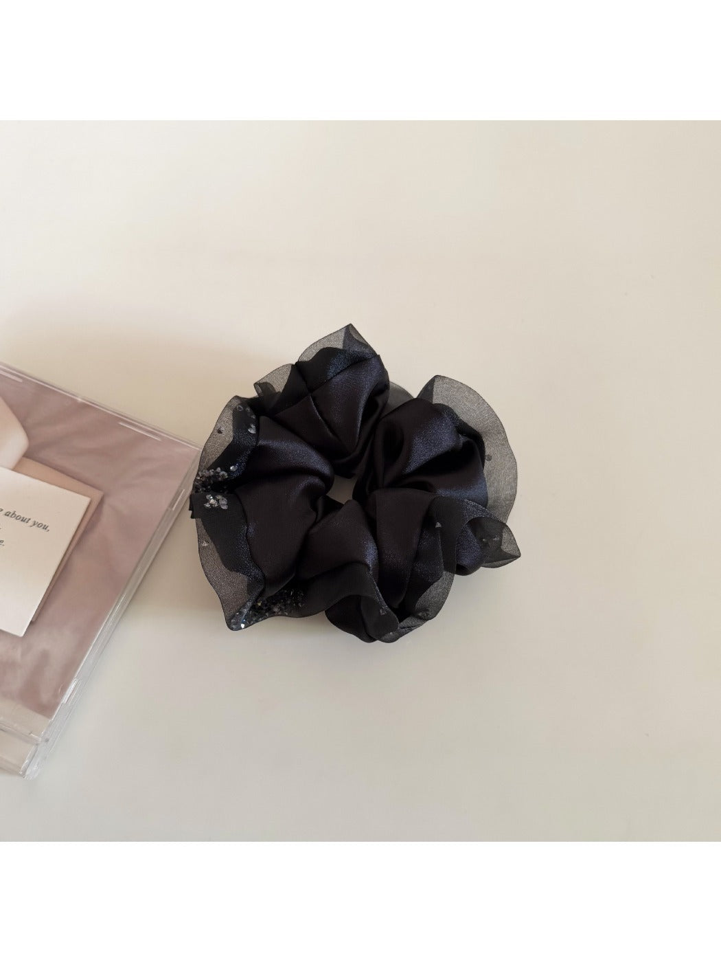 Gifty - Elegant Satin Mesh Scrunchie