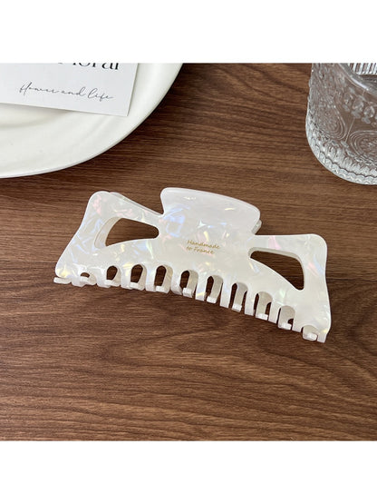 Beau - Elegant Openwork Bow Shaped Claw Clip