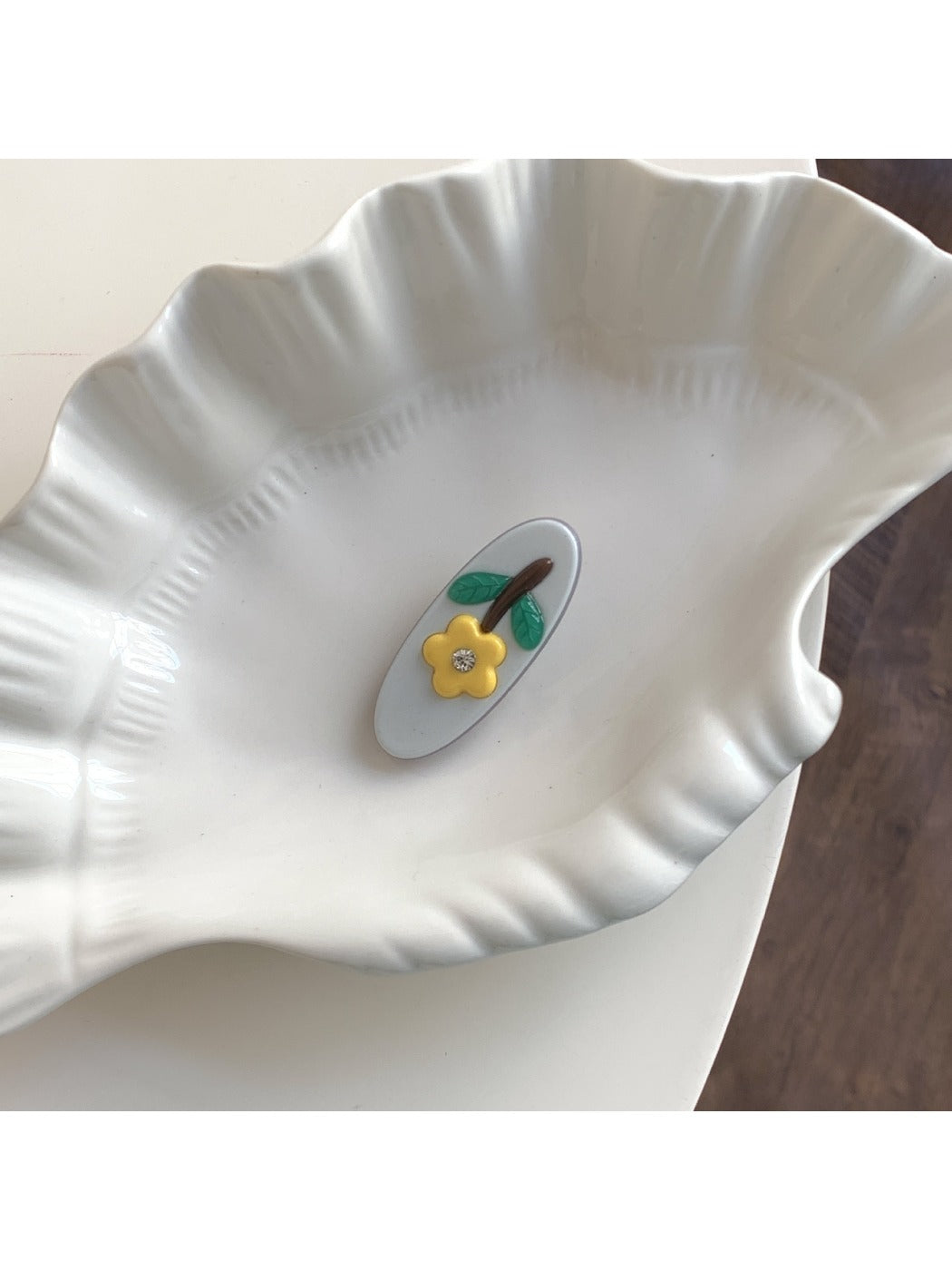 Beau - Elegant Oval Acetate Hair Clip