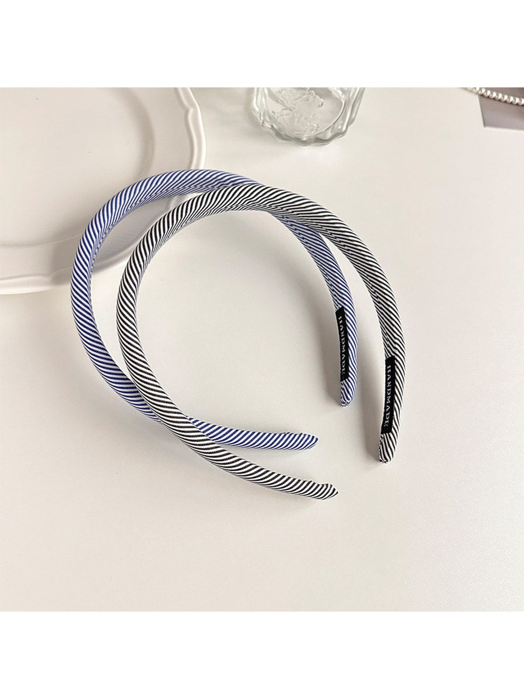 Gifty - Sweet Style Minimal Striped Hair Headband