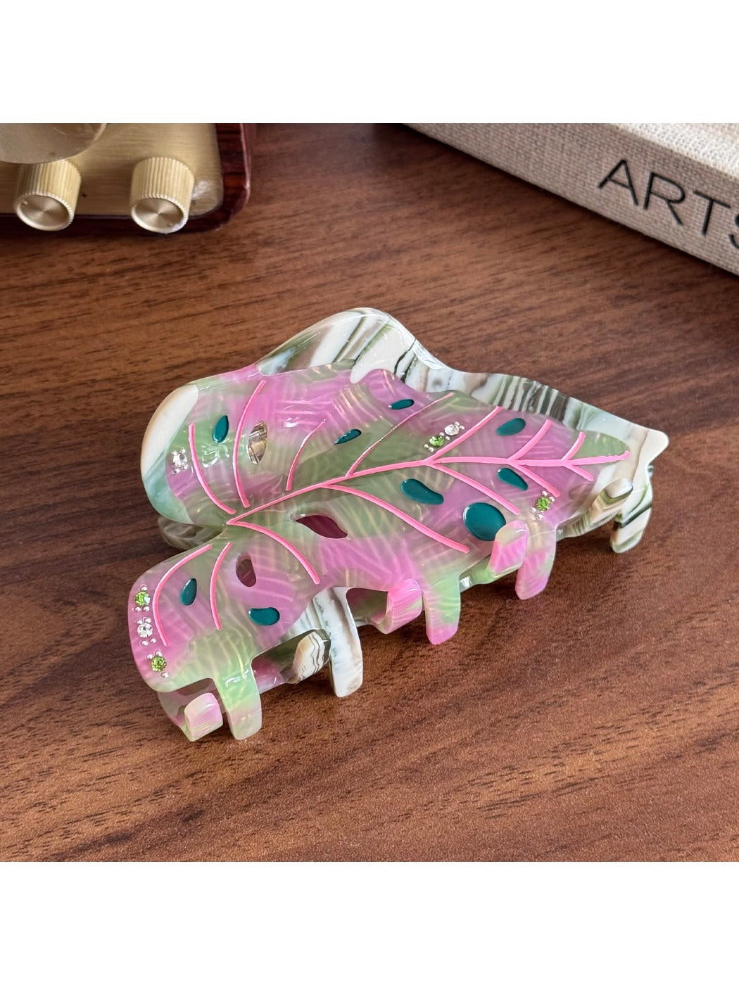 Beau - Elegant Leaf Hair Clip Hollow Design