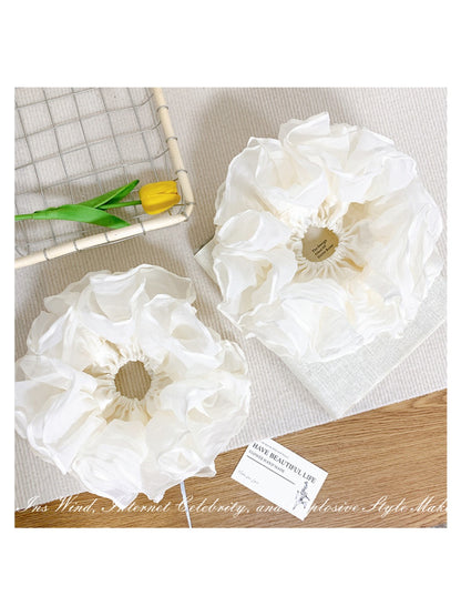 Gifty - White Forest Style Bubble Gauze Scrunchie