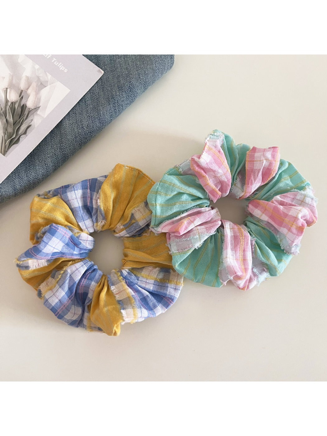 Gifty - Sweet Simple Plaid Scrunchie