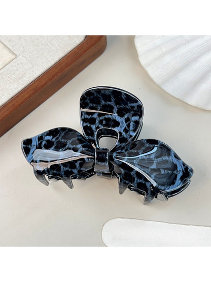 Beau leopard print bow-shaped hair claw clip packaging and branding