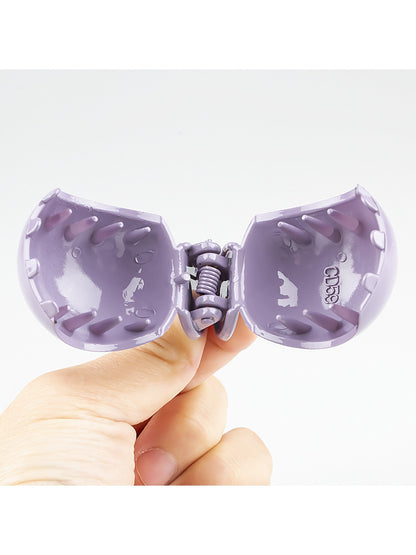 Beau - Cute Solid Color Fish Shaped Claw Clip