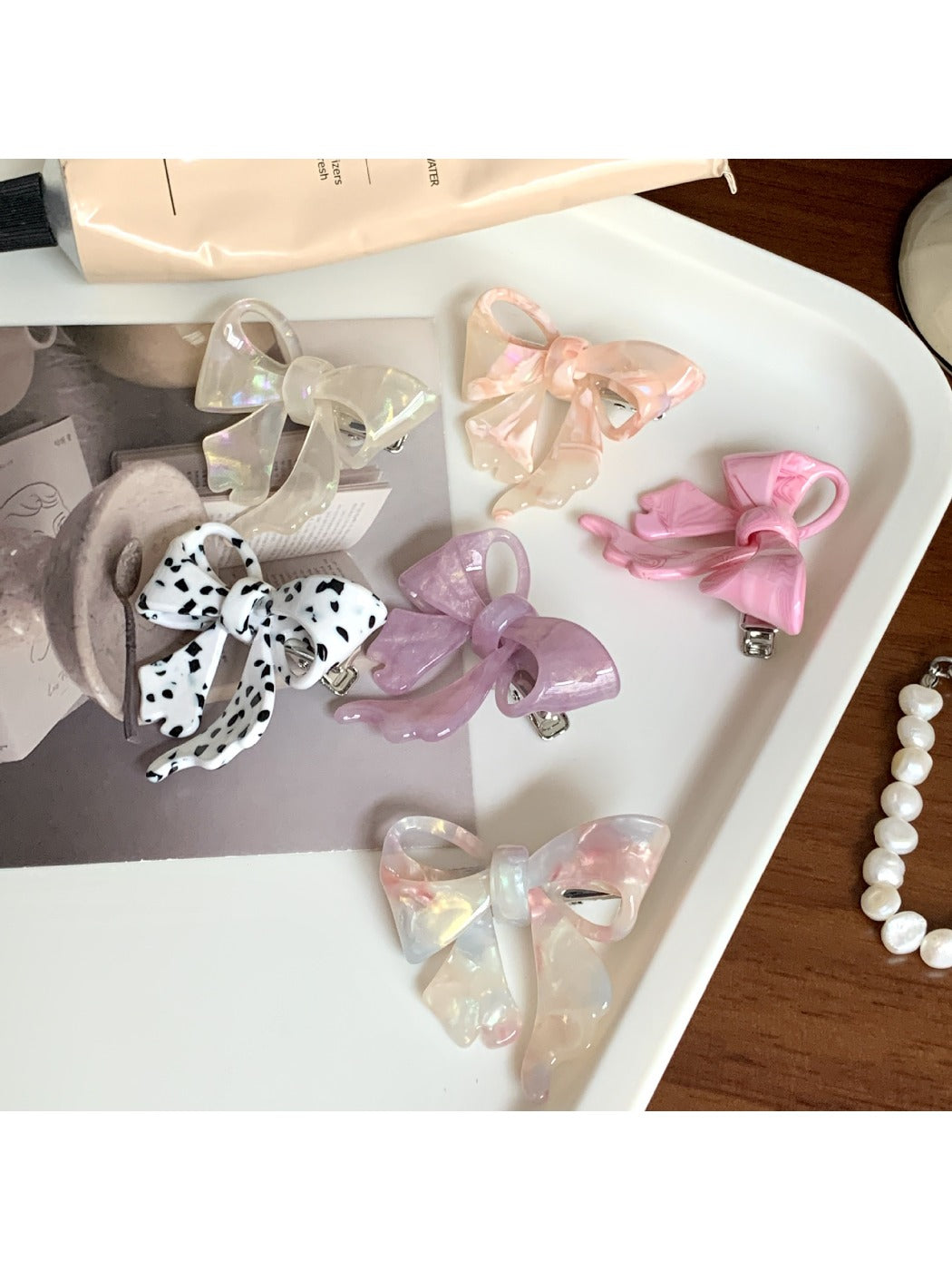 Beau - Bow-Shaped Hair Clip