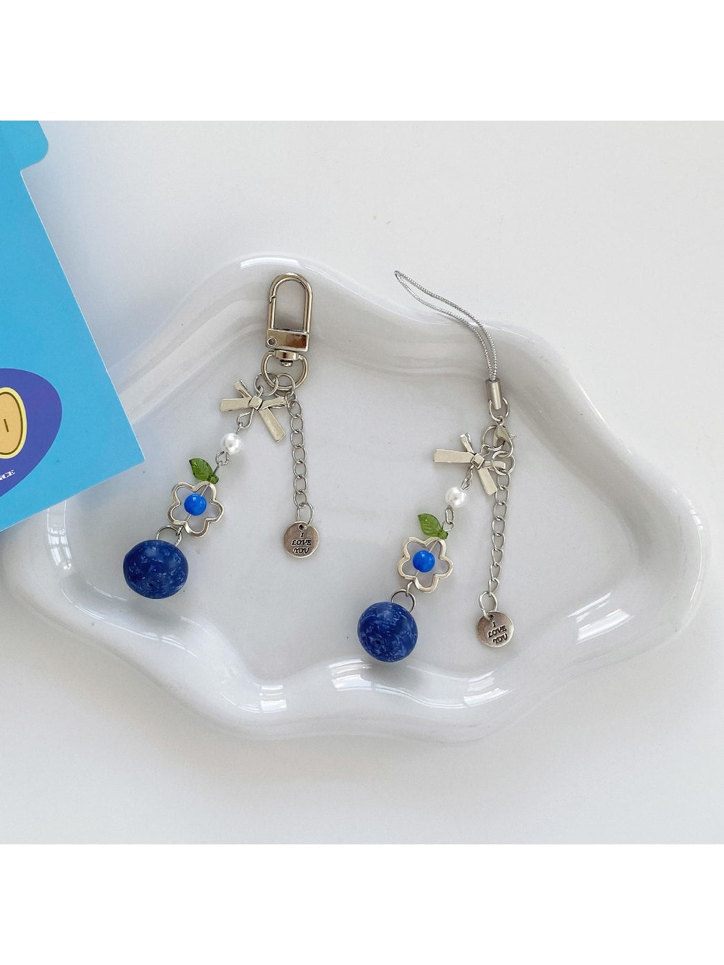 Keypus - Beaded Blueberry Flower Charm Alloy Keychain