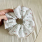 Gifty - Floral Ruffle Trim Polyester Scrunchie
