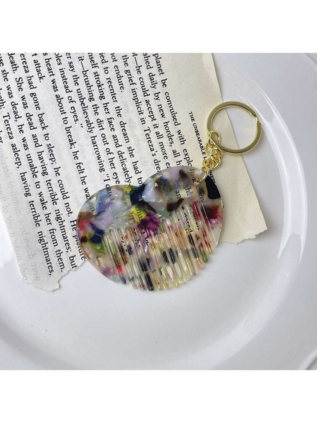 Keypus - Mini Heart Shaped Comb Keychain