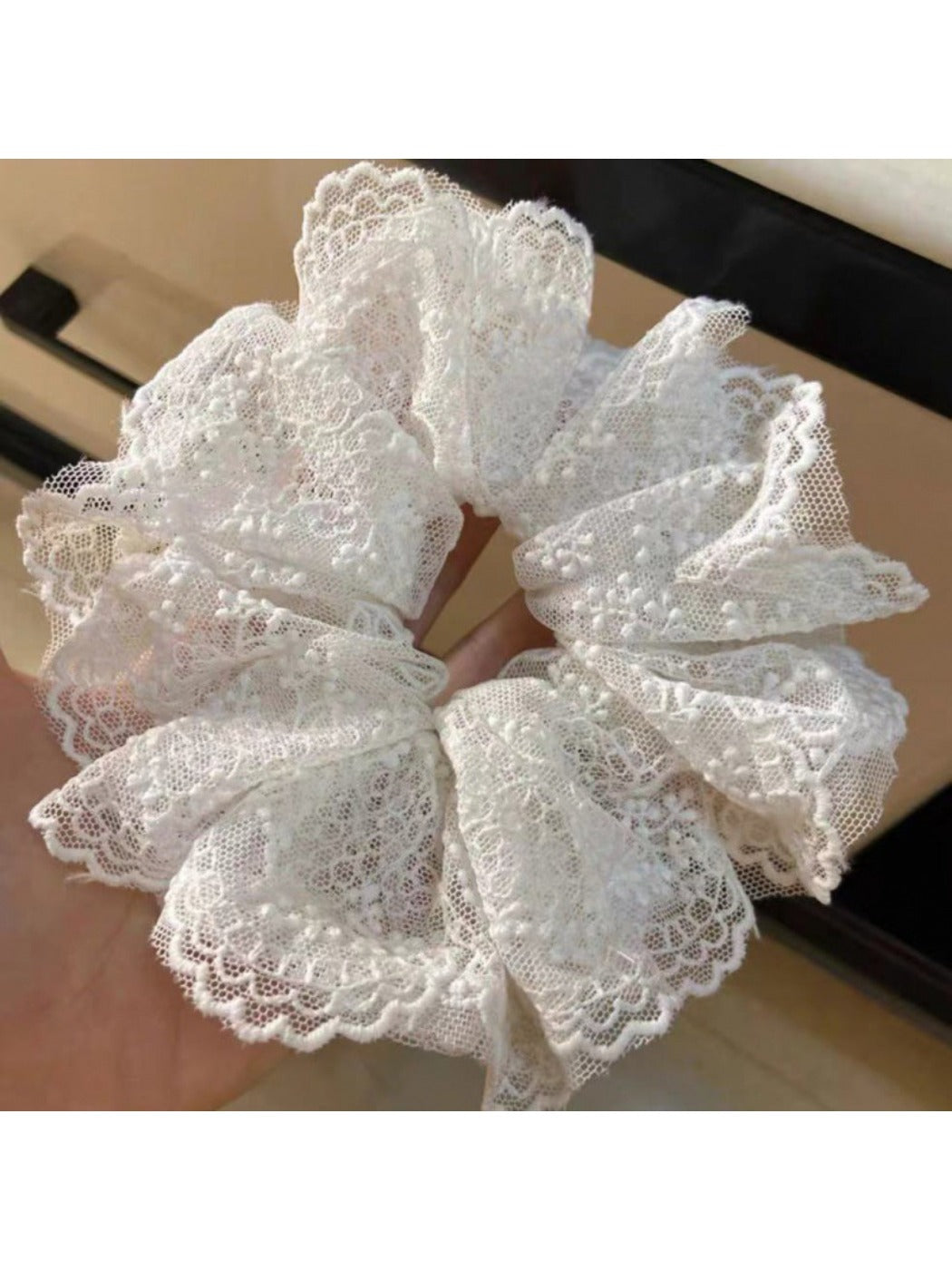 Gifty - Vintage Lace-Embellished Scrunchie