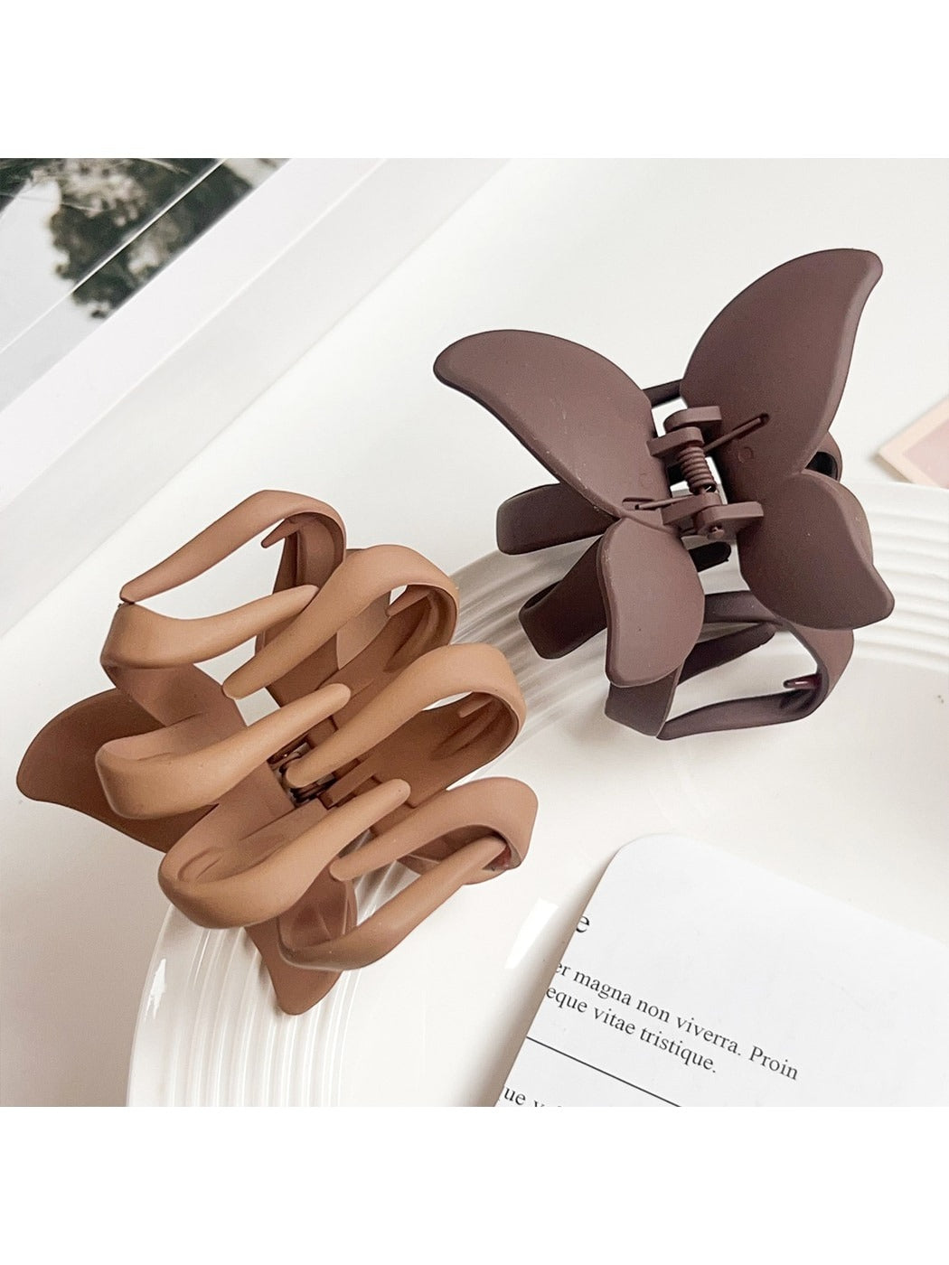 Beau - Butterfly Shape Matte Finish PS Claw Clip