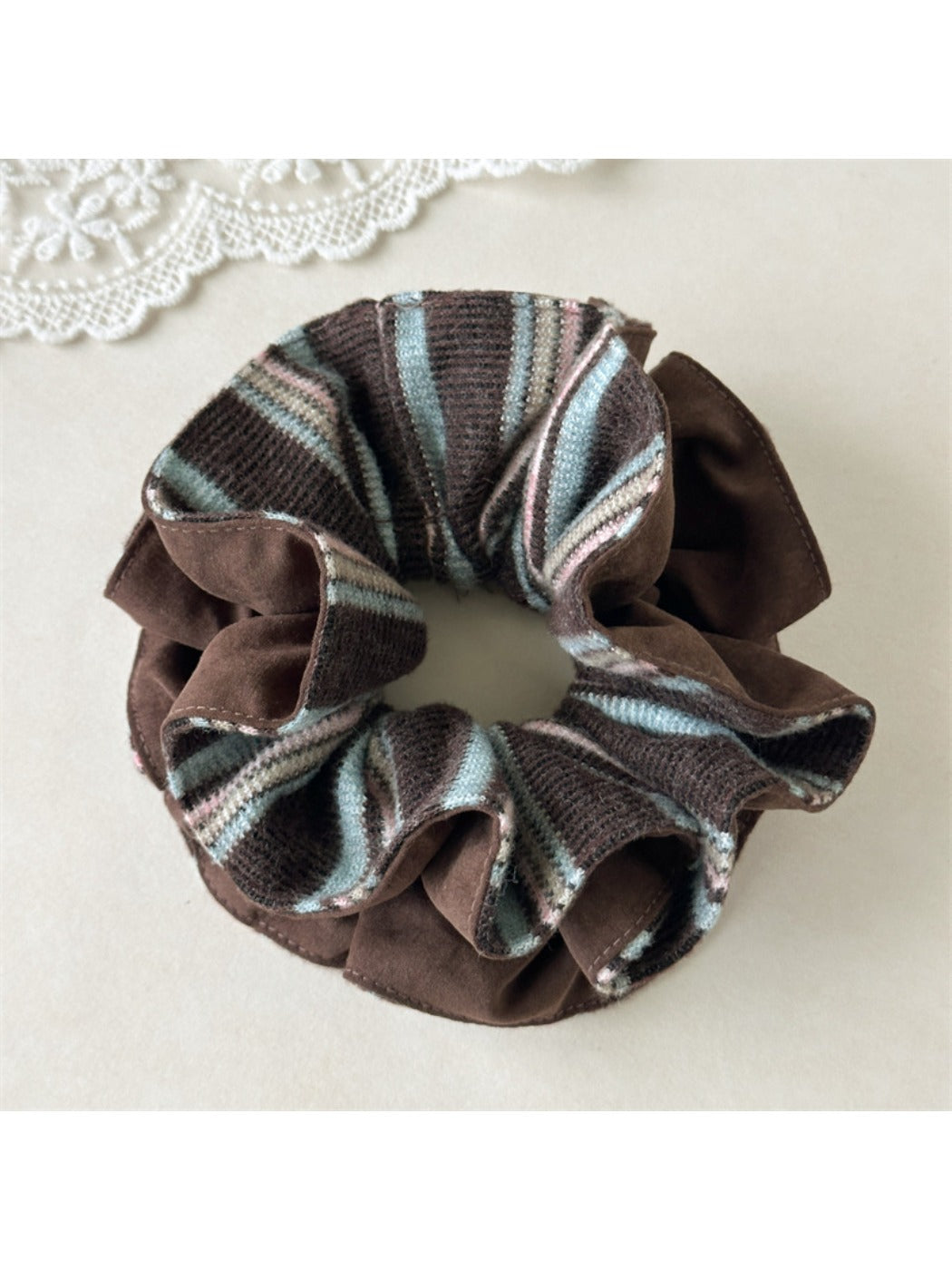 Gifty - Vintage Elegant Hair Ties