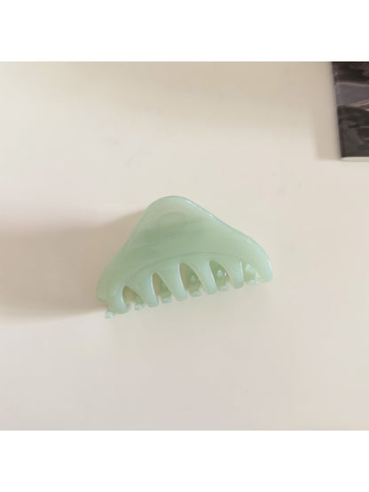 Beau - Fashionable Retro Triangular Hair Clip