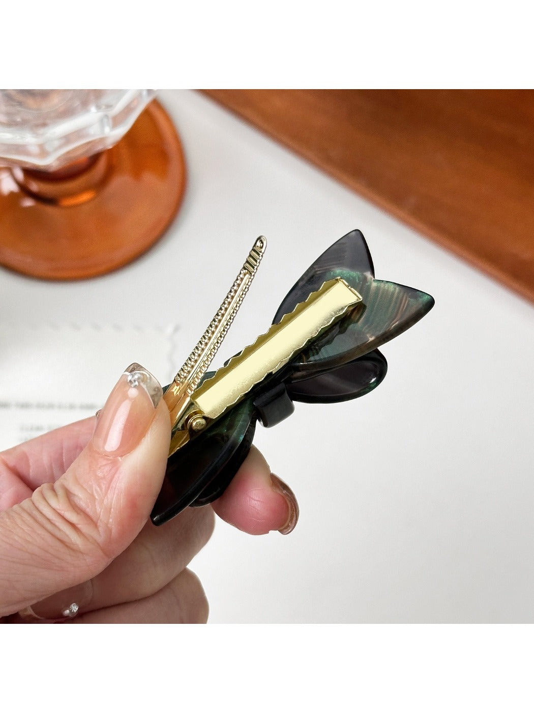 Beau - Acetate Bow Hair Clip