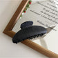Beau - Elegant Black Claw Clip