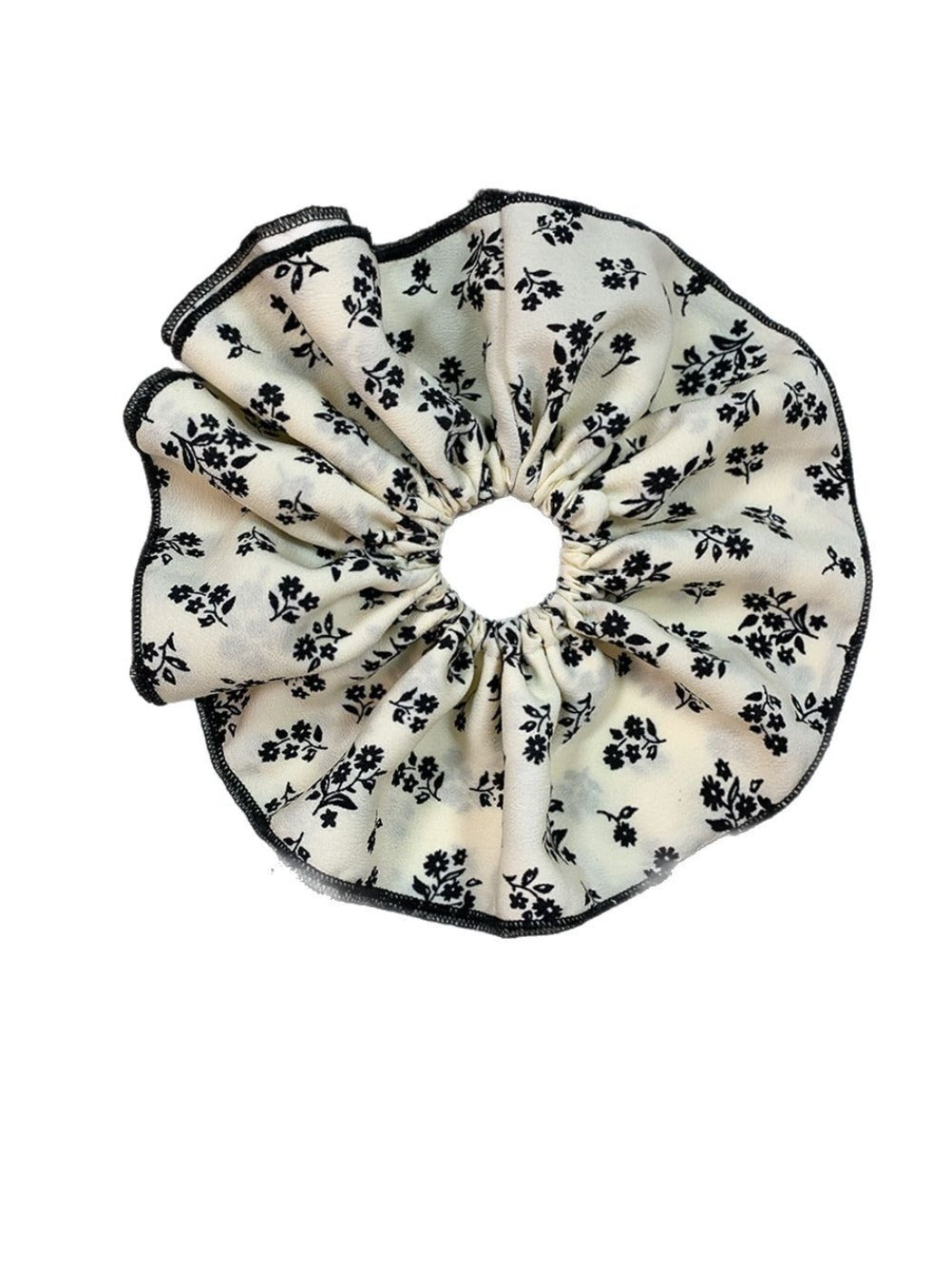 Gifty - Vintage Floral Print Scrunchie