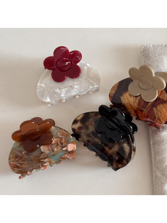 Beau - Cute Flower Pattern Acetate Hair Clip