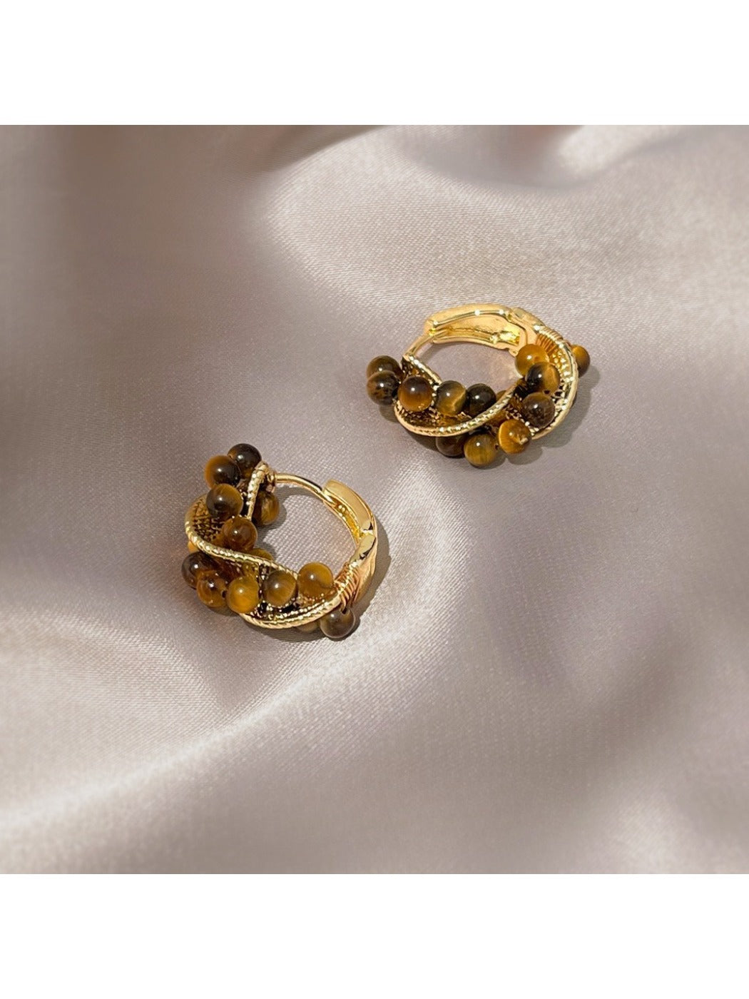 Earedge - Elegant And Stylish Earrings