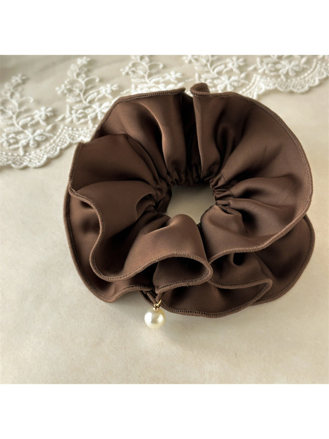 Gifty - Double-Stitched Satin Scrunchie