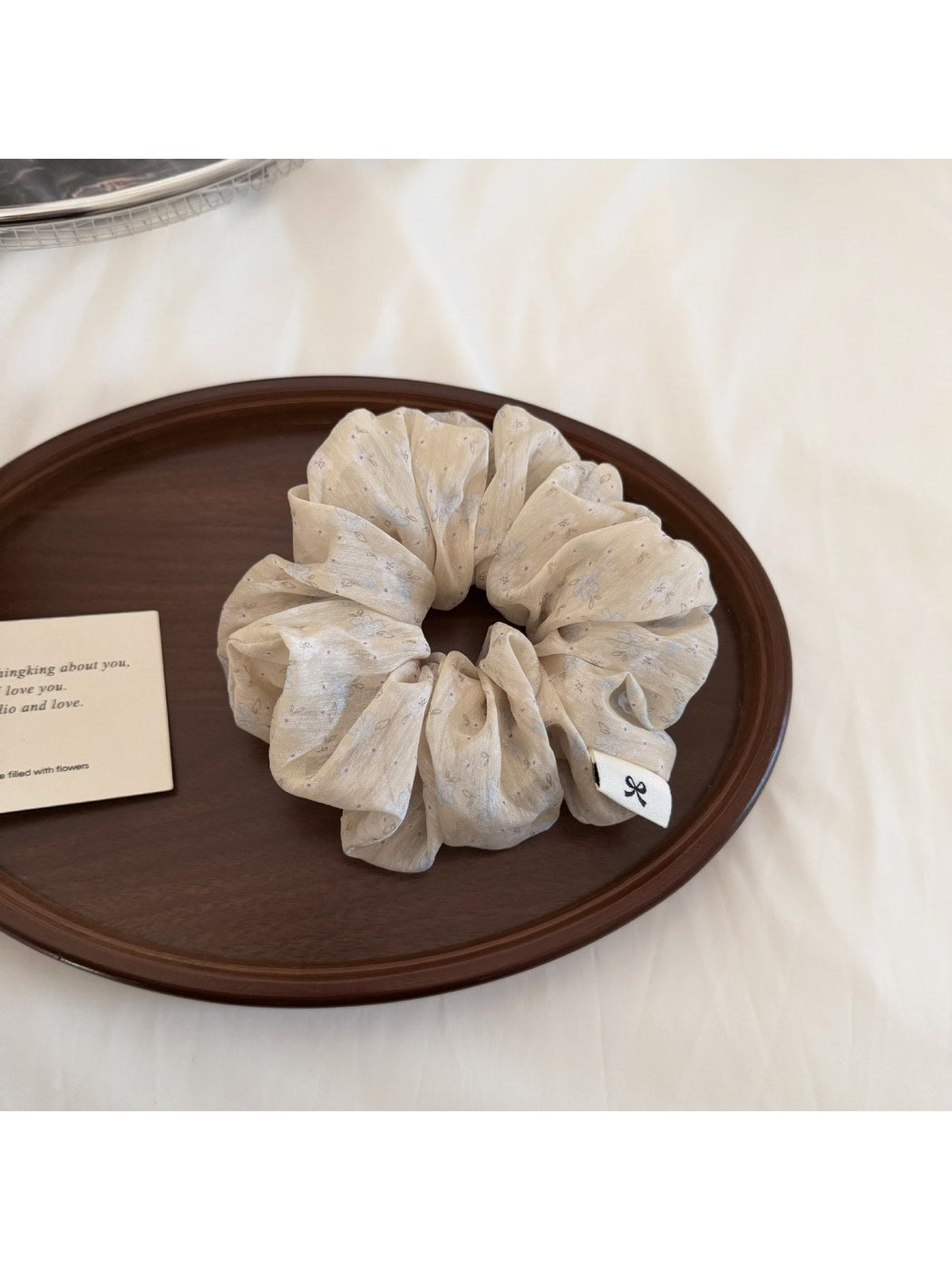 Gifty - Floral Print Polyester Ruffled Scrunchie