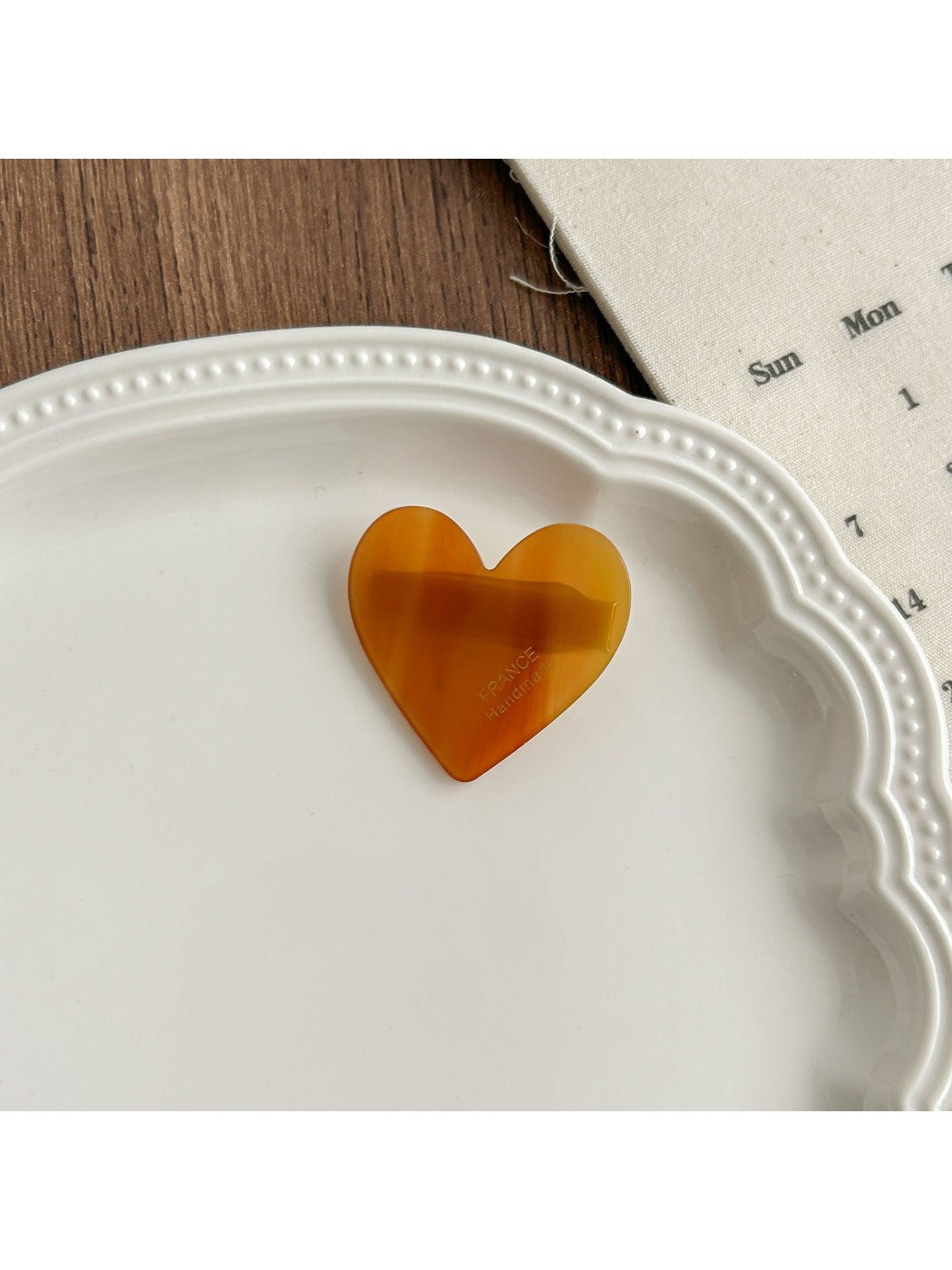 Beau - Sweet Heart Shaped Hair Clip