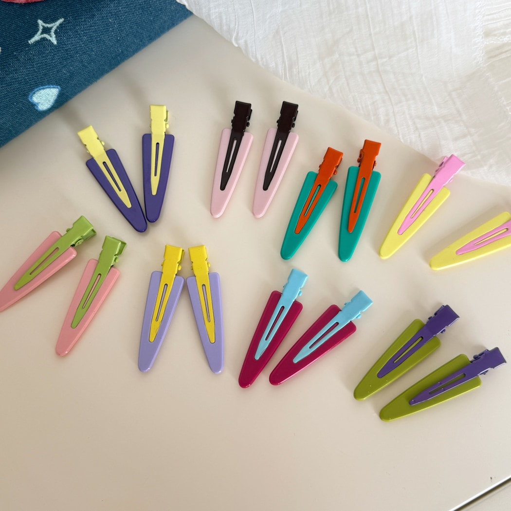Beau - Cute Triangle No Crease Side Hair Clip