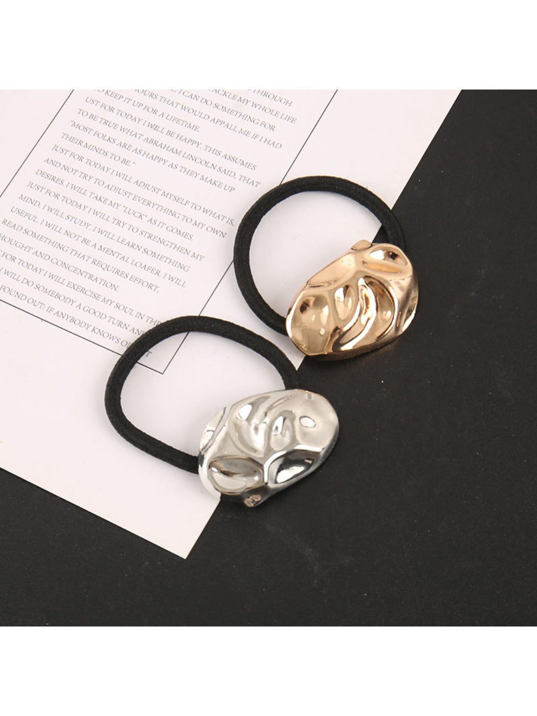 Gifty - Minimalist Oval Shaped Hair Ties