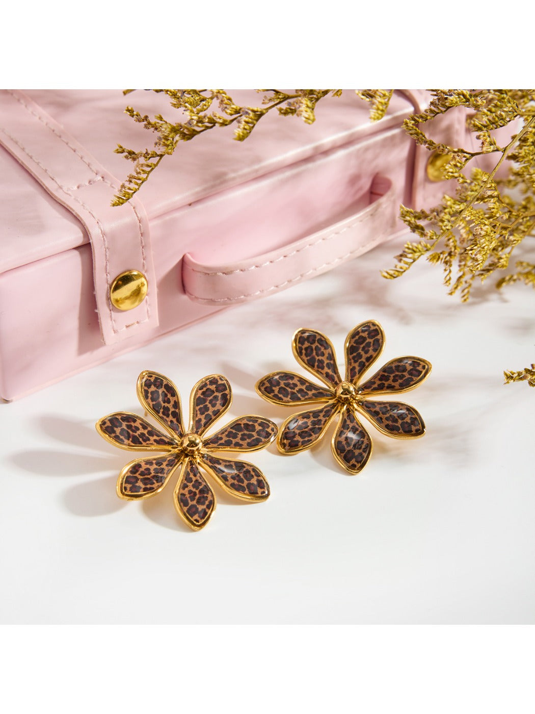 Earedge - Leopard Print Floral Earrings