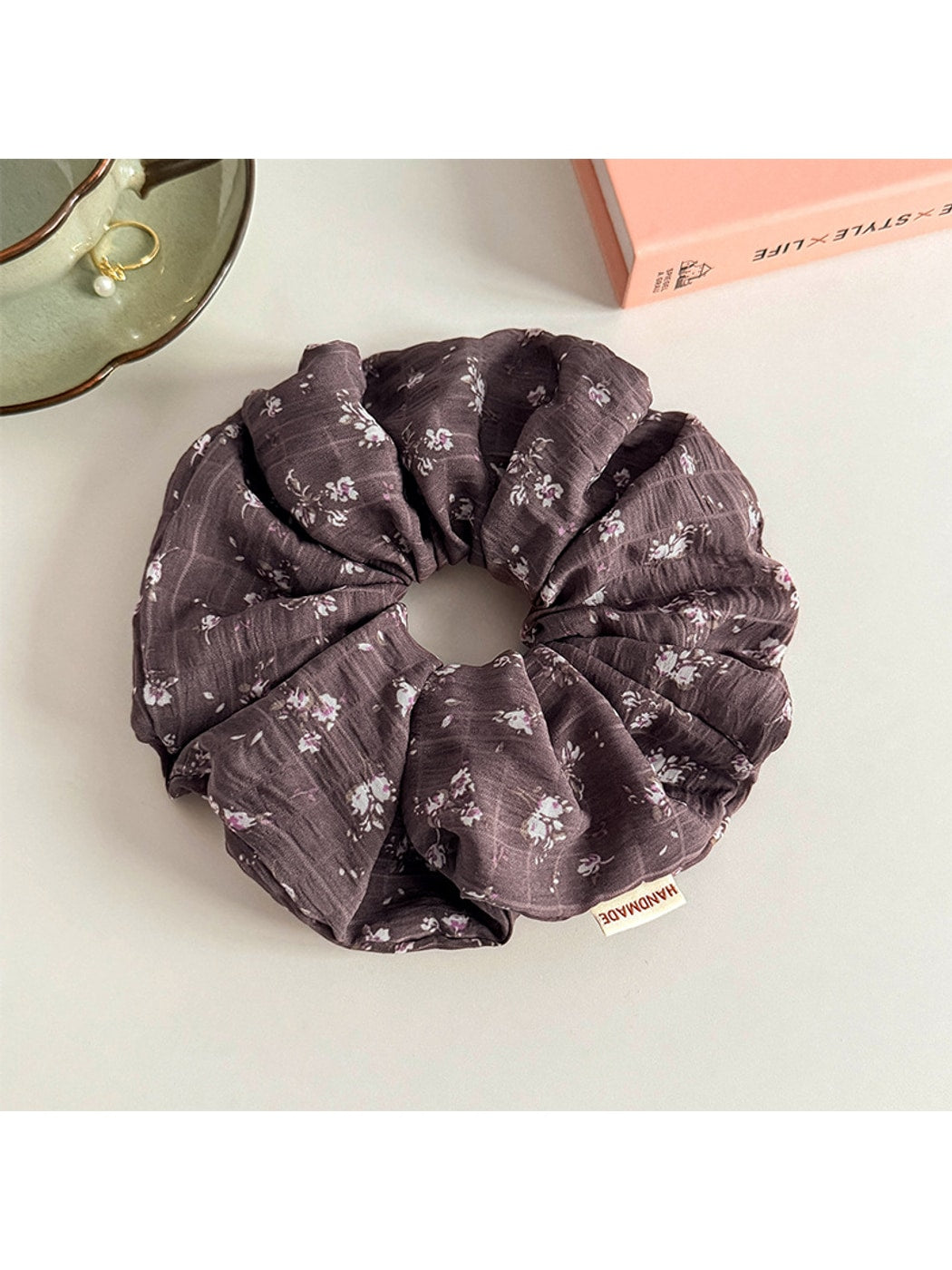 Gifty - Ruffled Polyester Fabric Scrunchie