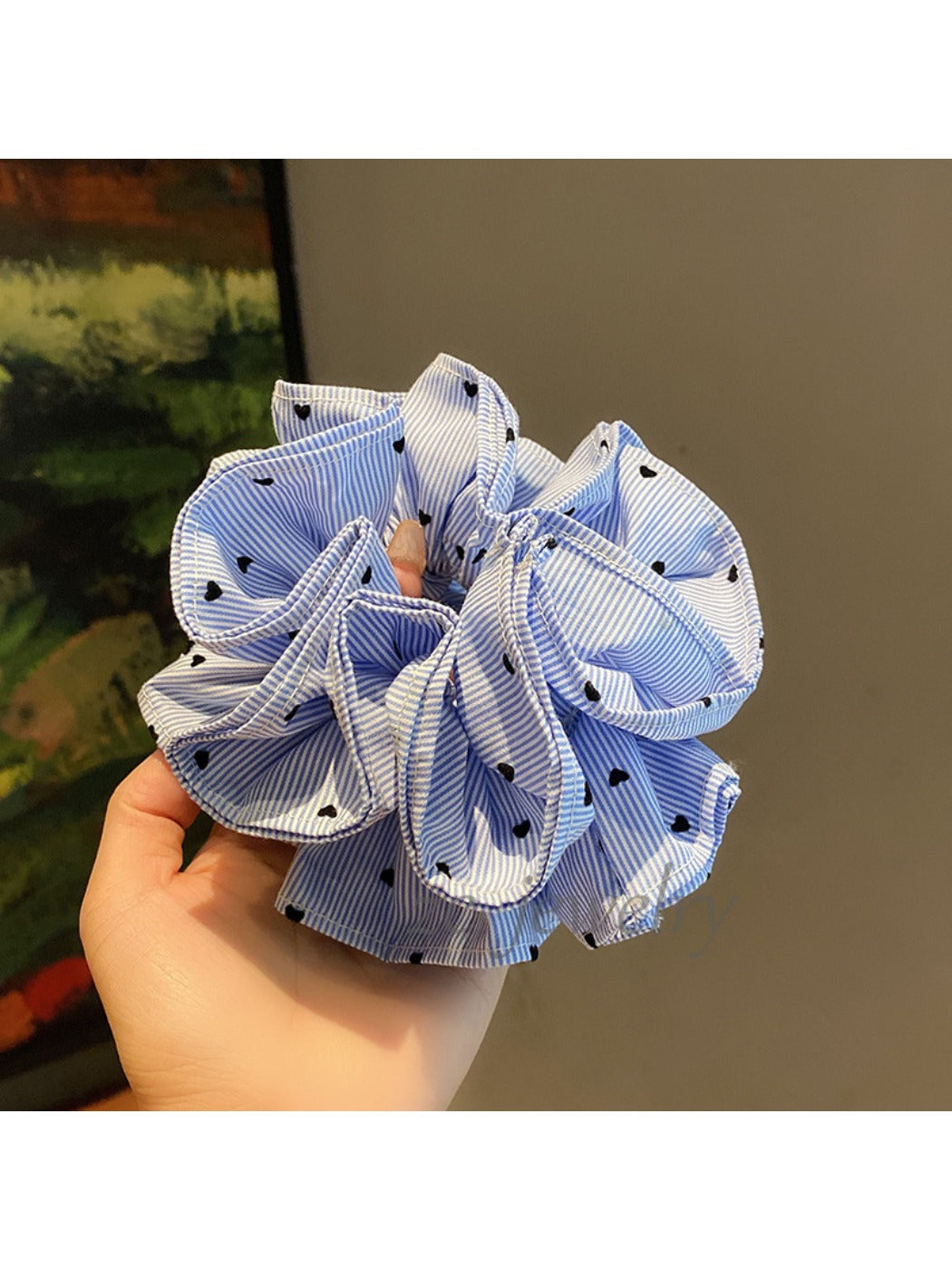 Gifty - Blue Striped Pleated Hair Loop