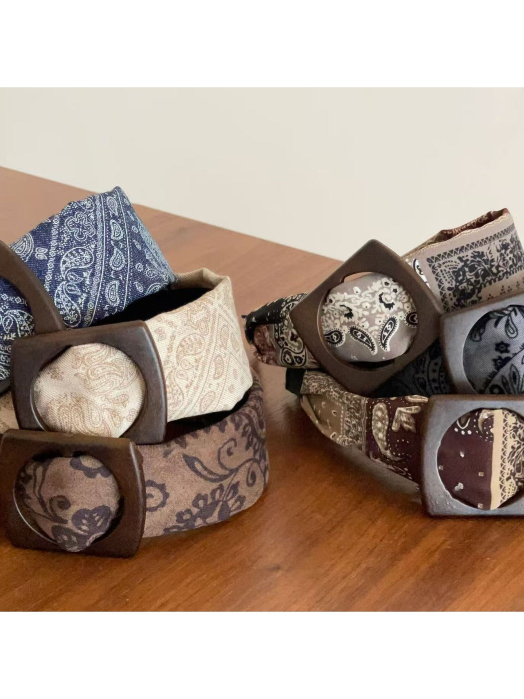 Gifty - Cashew Flower Wide-Edged Hair Hoop