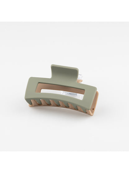 Beau - Two Tone Square Openwork Claw Clip