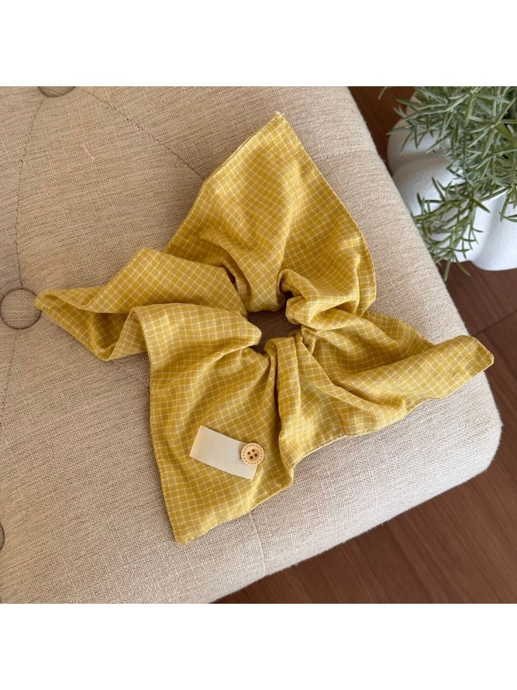 Gifty - Yellow Plaid Scrunchie Hair Clip and Headband