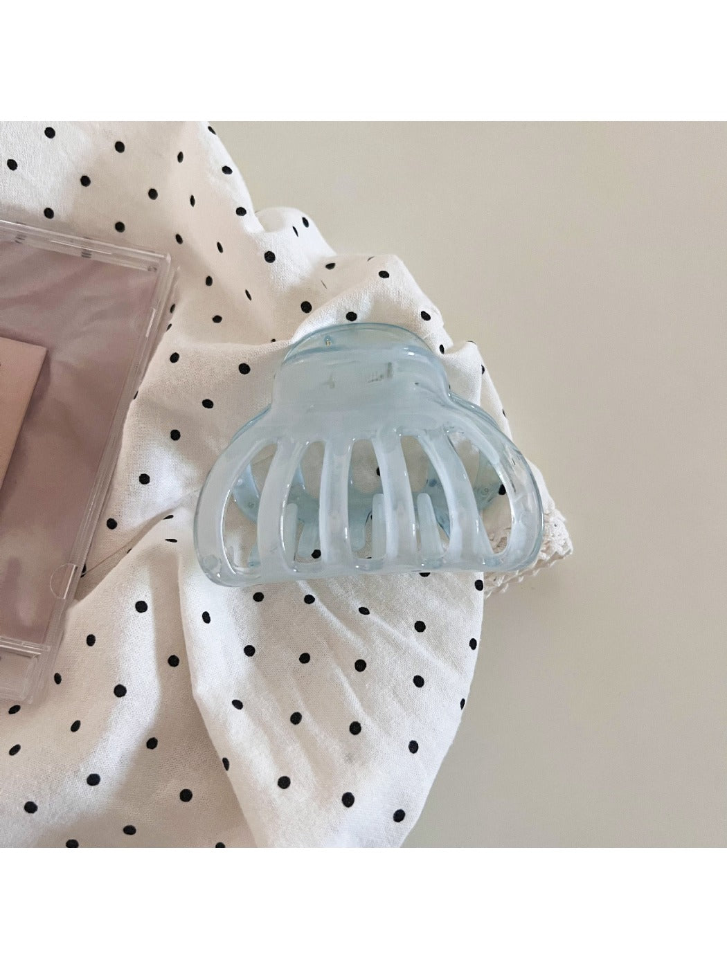 Beau - Chic Octopus-Design Claw Clip