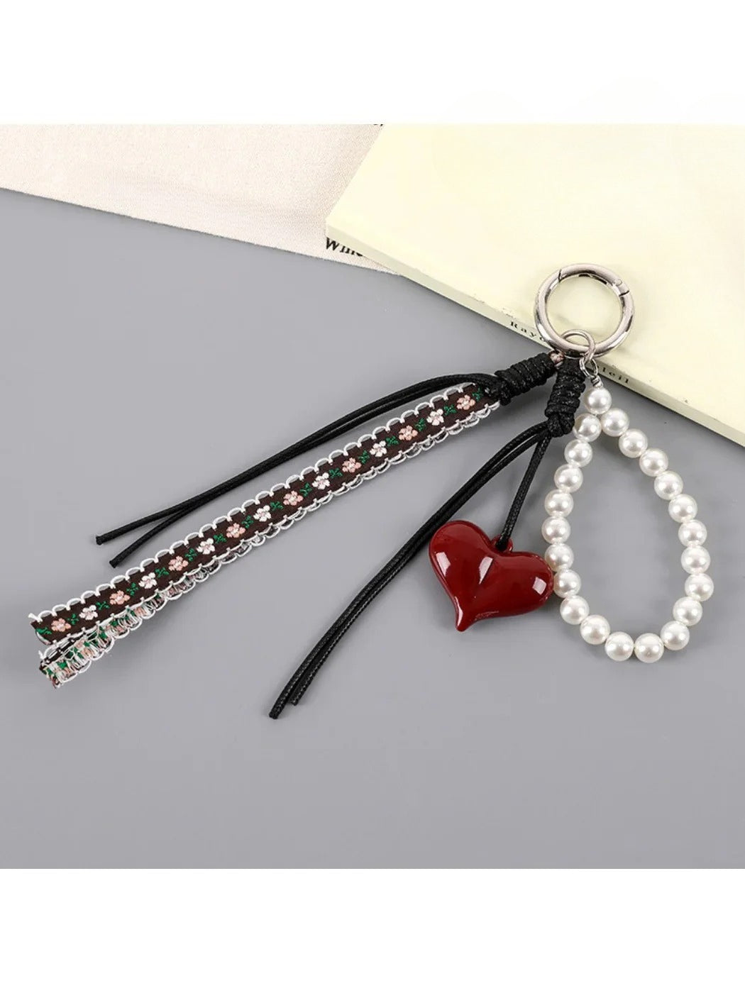 Keypus - Versatile Heart-Shaped Charm Keychain