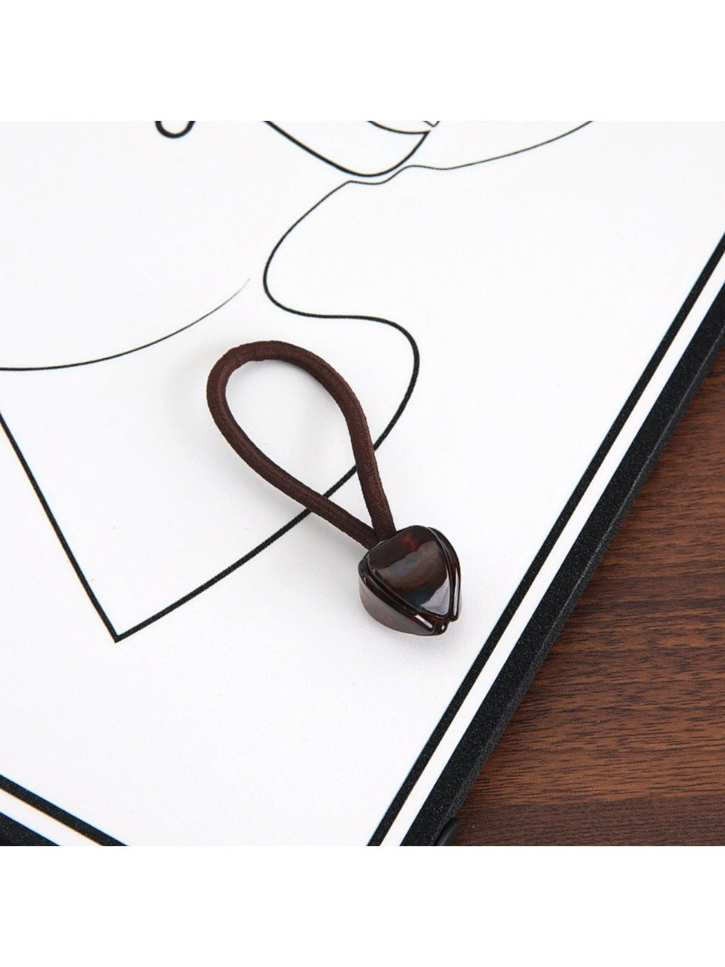 Gifty - Simple Tulip Hair Tie