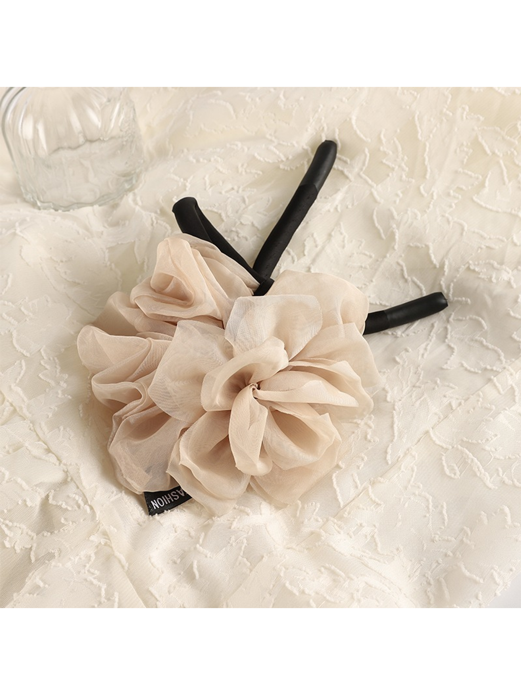 Gifty - Polyester Rose Shape Scrunchie