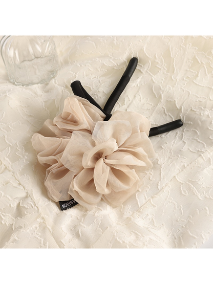 Gifty - Polyester Rose Shape Scrunchie