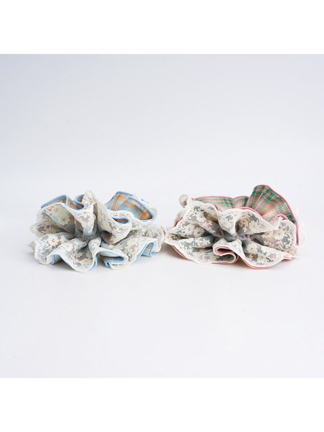 Gifty - Four-Layer Plaid Lace Trim Scrunchie