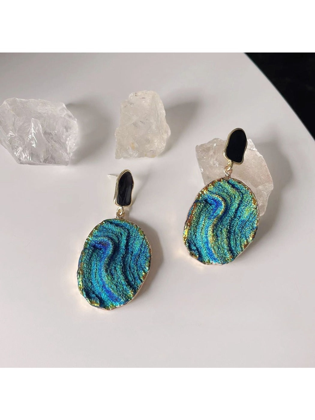 Earedge - Blue Textured Minimalist Earrings