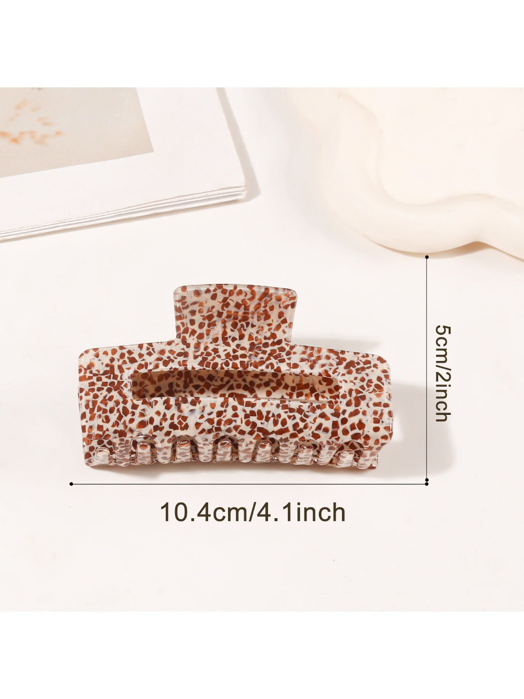 Beau - Chic Polka Dot Hair Claw Clip