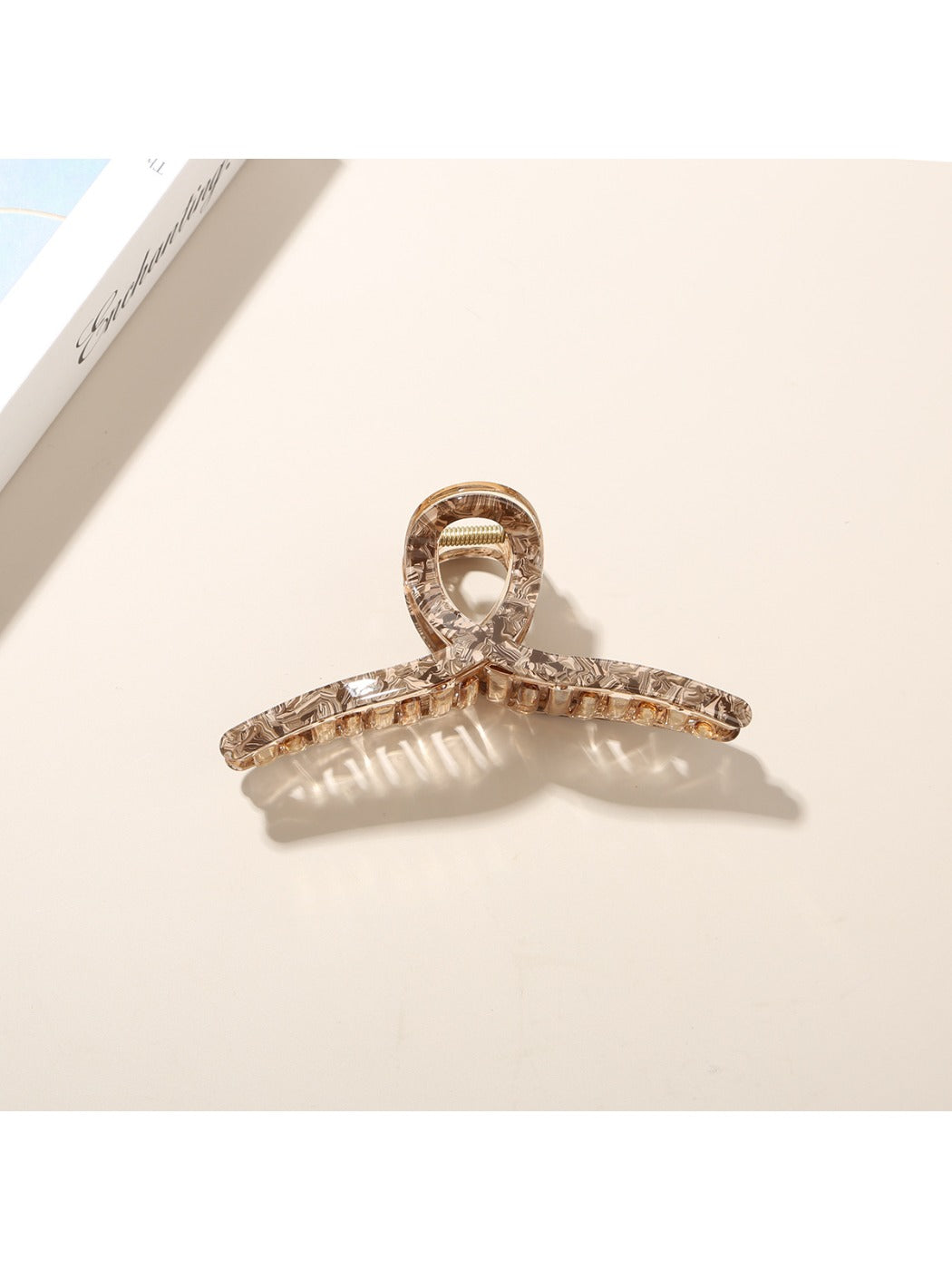 Beau - Vintage Geometric Claw Clip