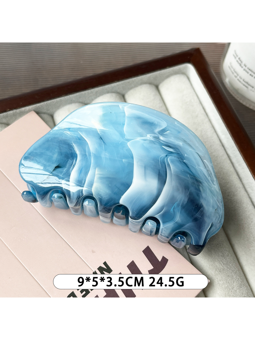 Beau - Simple Oval Gradient Geometric Claw Clip