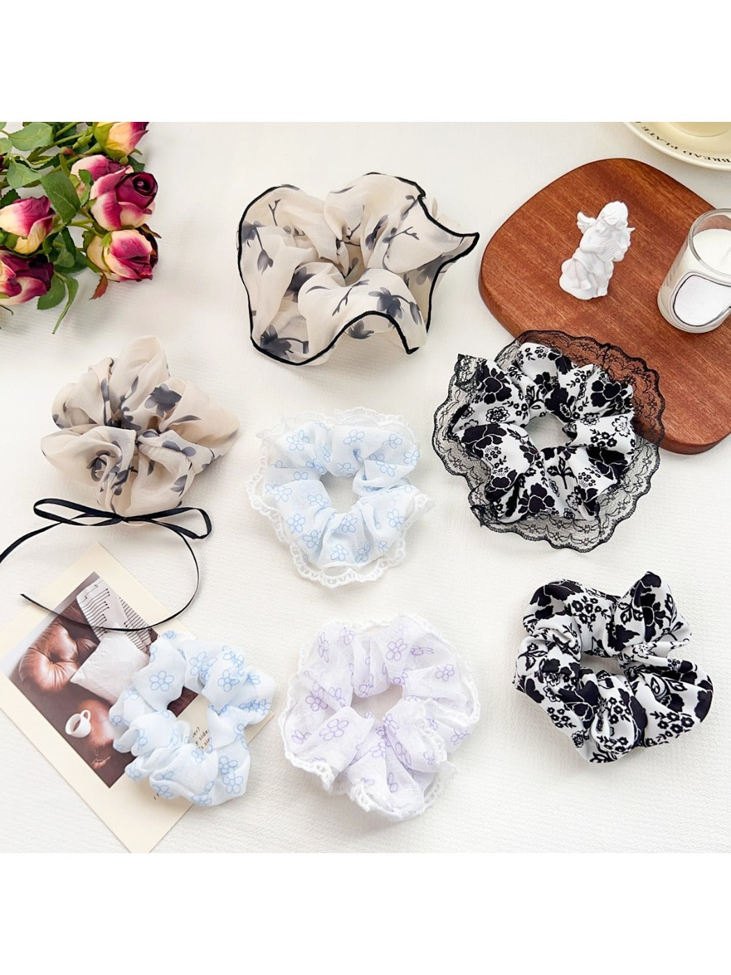 Gifty - Ink Wash Print Ruched Scrunchie