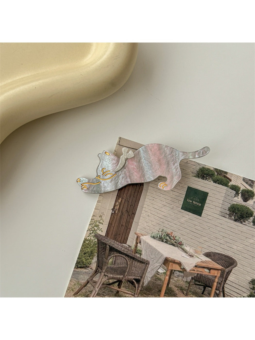 Beau cat hair clip shown from the back highlighting the clip mechanism