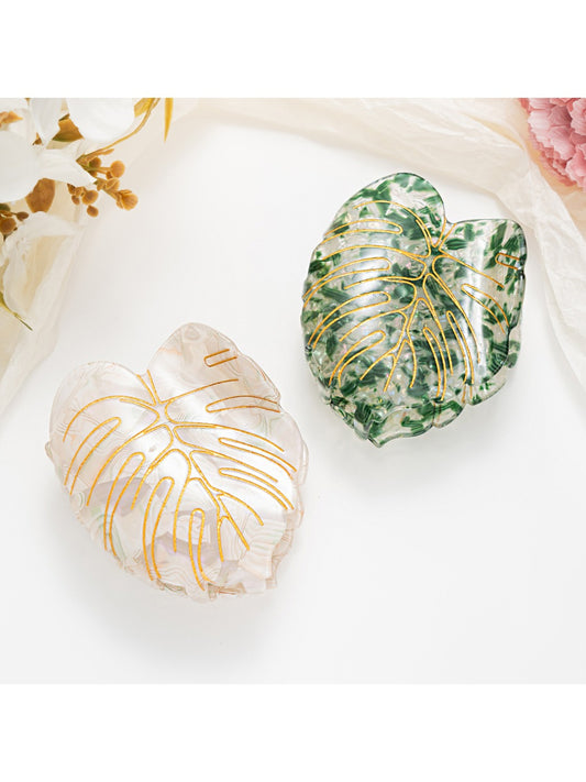 Beau - Minimalist Leaf Shaped Hair Claw Clip