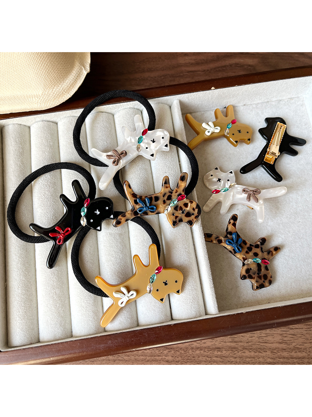 Gifty - Kitten Shape Hair Clip and Hair Tie