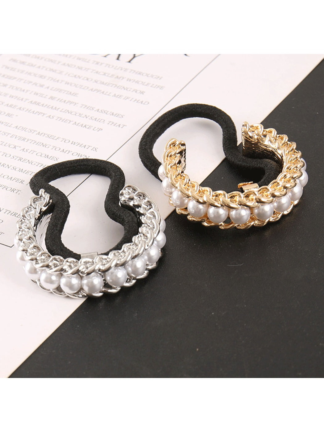 Gifty - Vintage Chain Bead Hair Tie