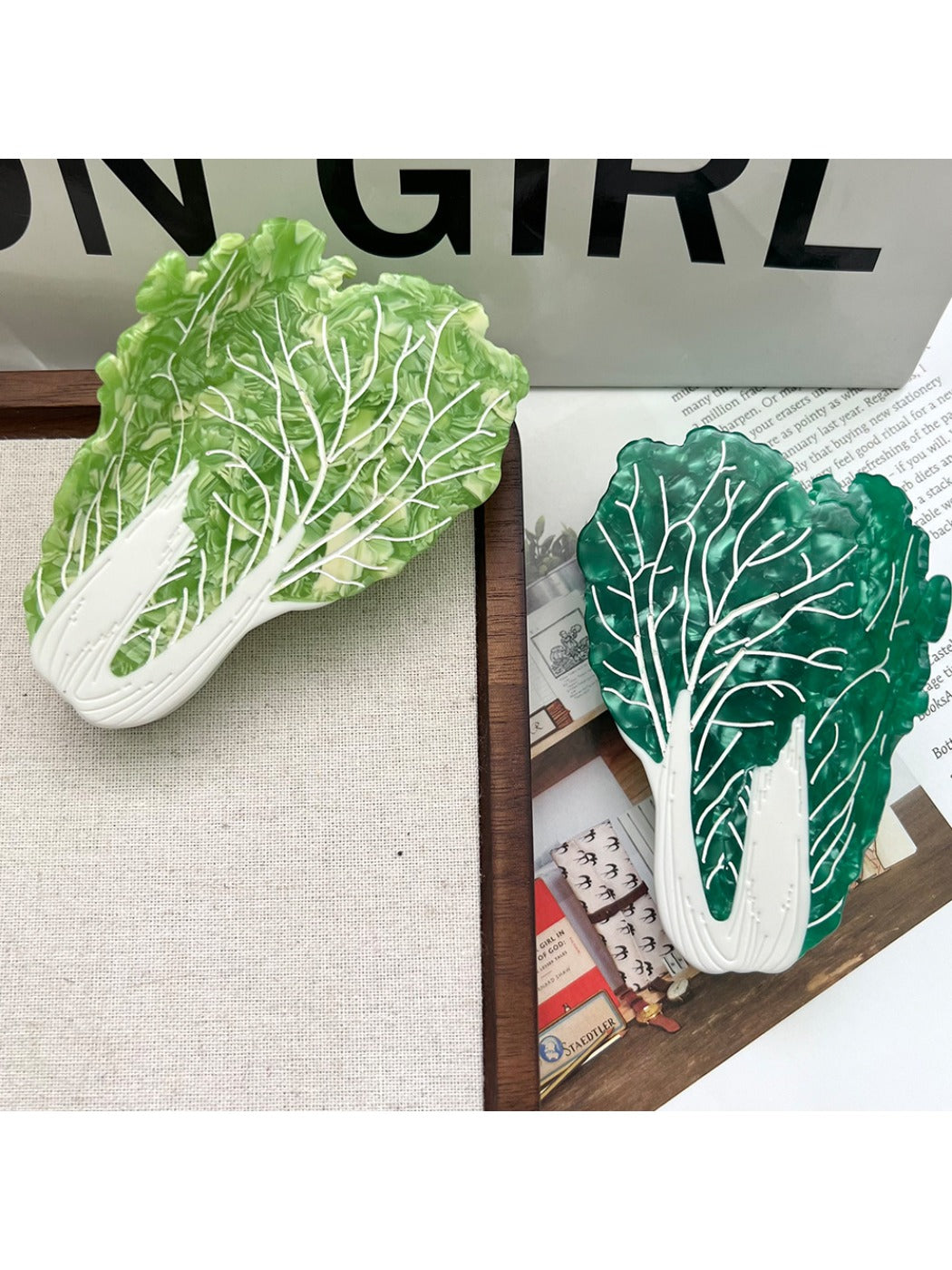 Beau - Cabbage Shaped Acetate Hair Clips